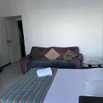 Real Apartments 391 - Beach Front Copacabana For Families And Groups
